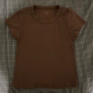 *NEVER WORN* ‘Ashlyn Top’ Brandy Melville shirt